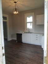 428 N Zane Hwy in Martins Ferry, OH - Building Photo