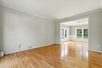 2513 Holly Springs Ct in Ellicott City, MD - Building Photo - Building Photo