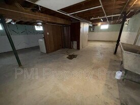 5836 N 75th St in Milwaukee, WI - Building Photo