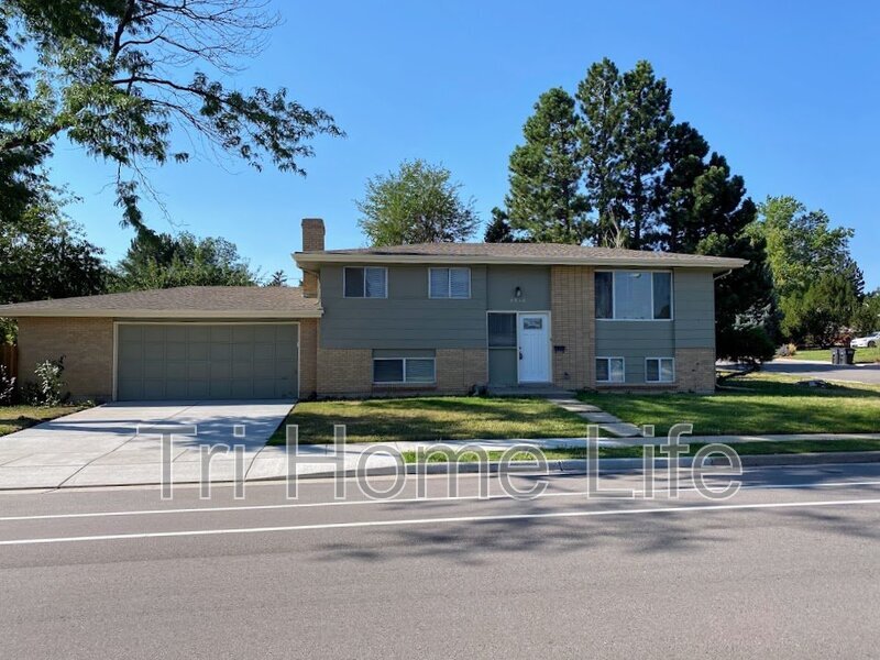 4610 E Easter Ave in Centennial, CO - Building Photo