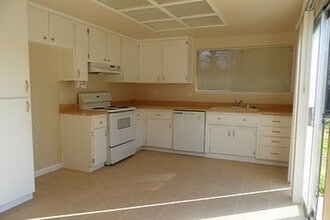 86 Audia Cir in Sacramento, CA - Building Photo - Building Photo