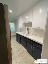 1416 S Hayworth Ave in Los Angeles, CA - Building Photo - Building Photo