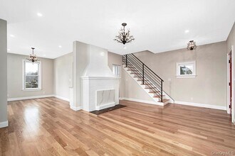 145 Harrison Ave in Harrison, NY - Building Photo - Building Photo