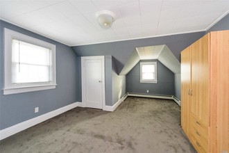 517 Franklin Blvd-Unit -Upper in Long Beach, NY - Foto de edificio - Building Photo