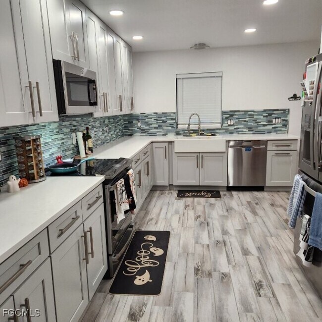 property at 10022 Oxfordshire Ln SW