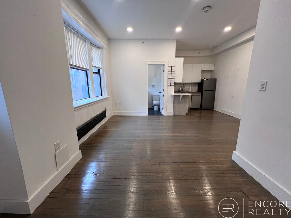 11 Queensberry St in Boston, MA - Foto de edificio