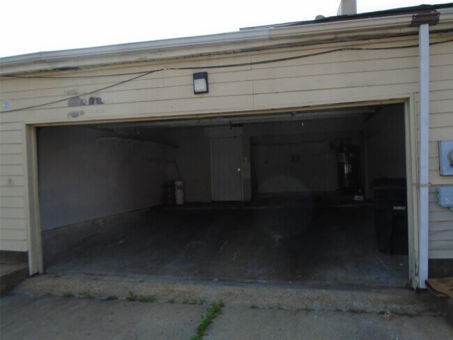 10938 Village Bend Ln in Houston, TX - Building Photo - Building Photo