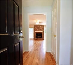 521 Stone Way Ct in Fayetteville, NC - Building Photo - Building Photo