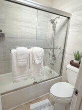 7980 Mission Center Ct in San Diego, CA - Building Photo - Building Photo