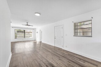 500 NE 48th St in Boca Raton, FL - Building Photo - Building Photo