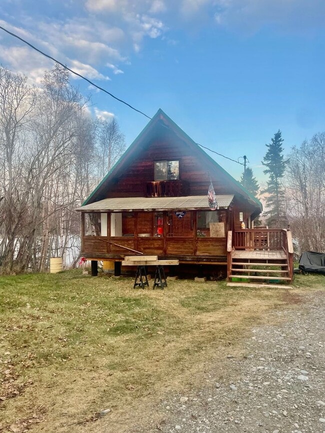 12622 S Leo Ln in Wasilla, AK - Building Photo - Building Photo