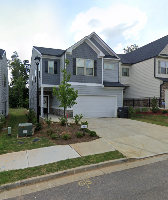 property at 3956 Lake Manor Way