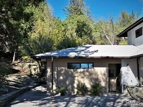 7102 Scarborough Peak Dr in Los Angeles, CA - Building Photo - Building Photo