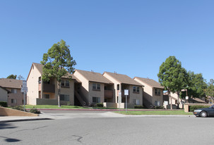 University Canyon West Apartments