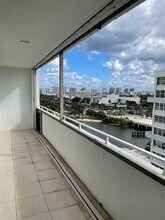 1170 N Federal Hwy, Unit 1110 in Fort Lauderdale, FL - Foto de edificio - Building Photo