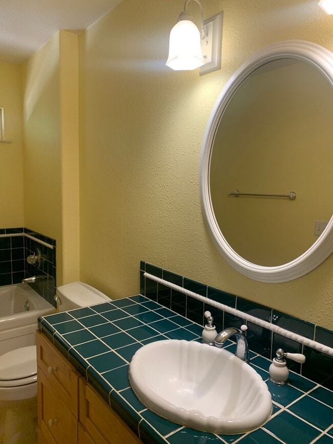 property at 14366 Bethany Cir