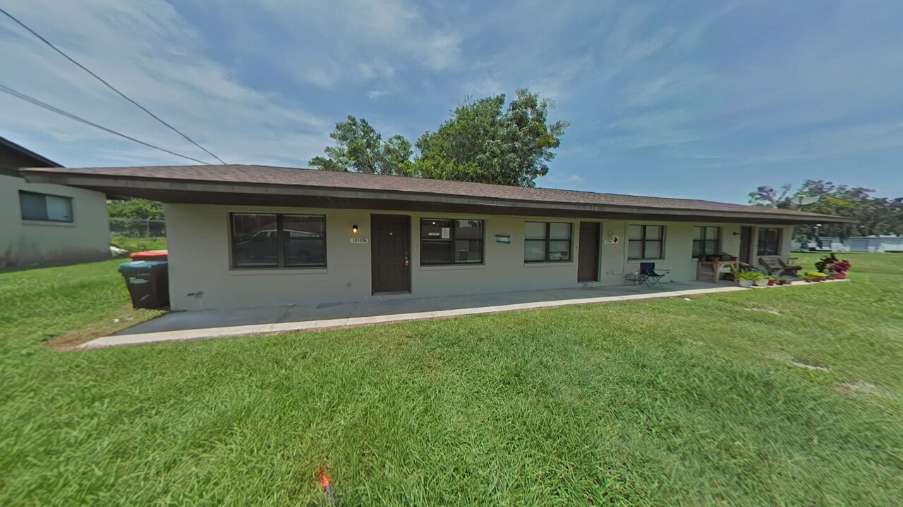 12128 SE 53rd Terrace Rd in Belleview, FL - Building Photo