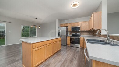 6231 Scottsbluff Dr in Colorado Springs, CO - Building Photo - Building Photo