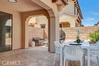 328 E Live Oak St in San Gabriel, CA - Building Photo - Building Photo