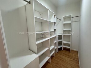 3018 Medlin Dr in Raleigh, NC - Building Photo - Building Photo