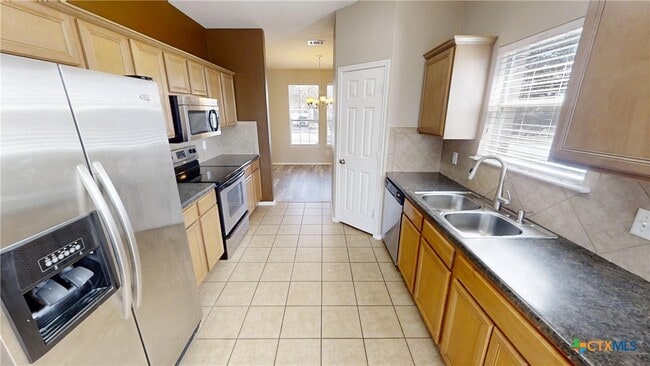 2109 Vernice Dr