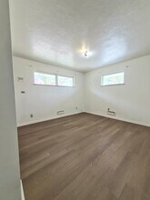 316 Sheppard Ave in Charleroi, PA - Foto de edificio - Building Photo
