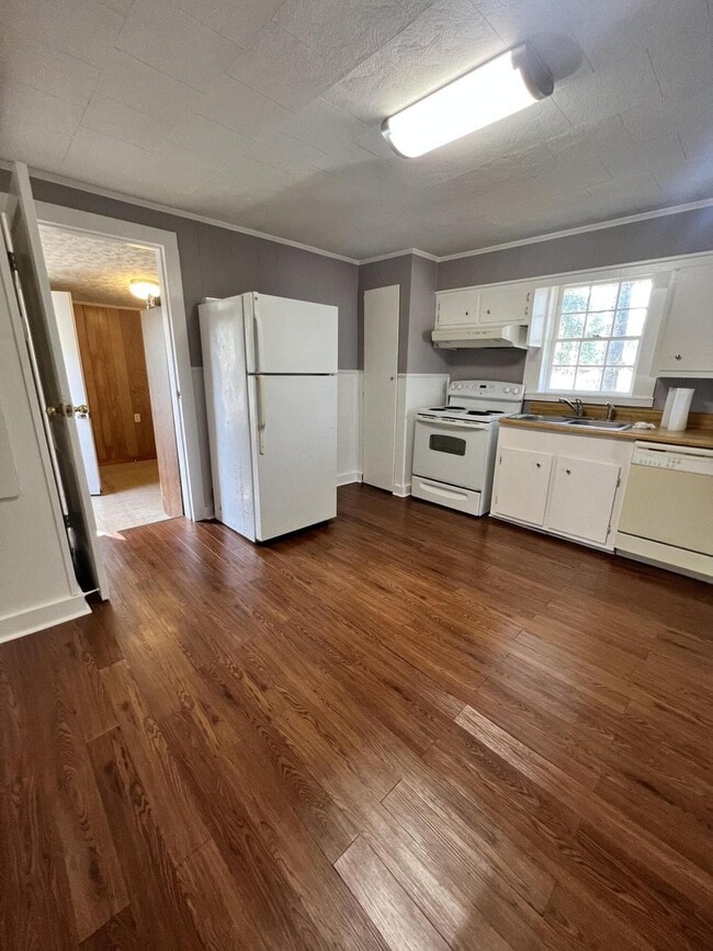8 Macks Dr in Hattiesburg, MS - Building Photo - Building Photo