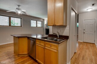 1535 N Wicker Park Ave in Chicago, IL - Building Photo - Building Photo