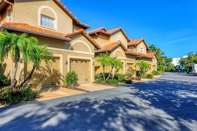 2313 Jessie Harbor Dr