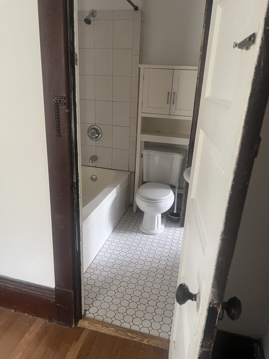 611 19th St in Des Moines, IA - Building Photo