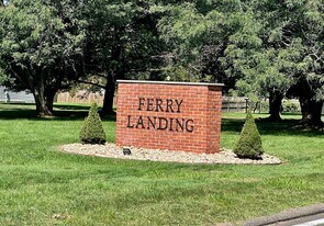 1119 Harbor View Dr in Rocky Hill, CT - Building Photo