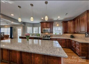6600 Barkley Farm Rd in Huntersville, NC - Building Photo - Building Photo