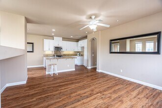25102 Goodrich court in Stevenson Ranch, CA - Building Photo - Building Photo