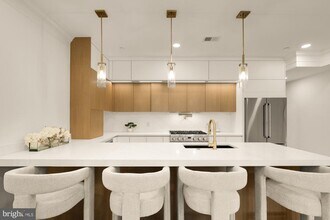 733 Euclid St NW in Washington, DC - Building Photo - Building Photo