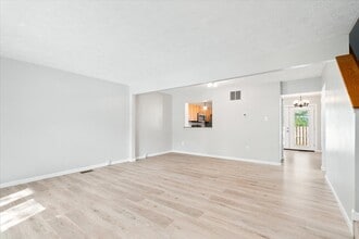 4975 Pintail Ct in Frederick, MD - Building Photo - Building Photo