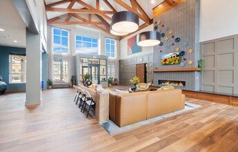 The Oasis at Twin Lakes in Roseville, MN - Building Photo - Building Photo