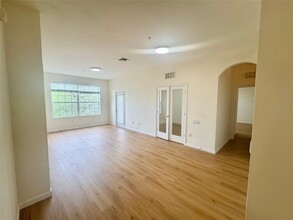 3314 Robert Trent Jones Dr in Orlando, FL - Building Photo - Building Photo
