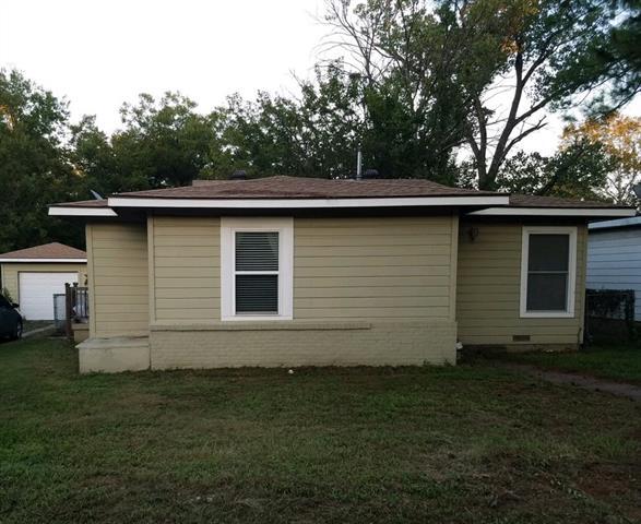 property at 809 Drummond Dr