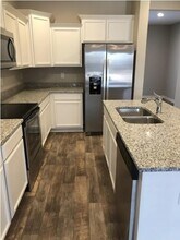 628 Bradburn Village Cir in Antioch, TN - Building Photo - Building Photo