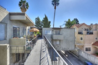 969 Larrabee St in West Hollywood, CA - Building Photo - Building Photo