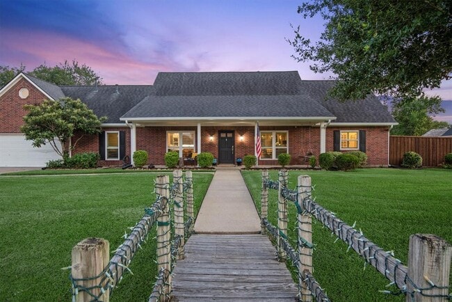 7034 Robin Meadow St in Pearland, TX - Building Photo - Building Photo