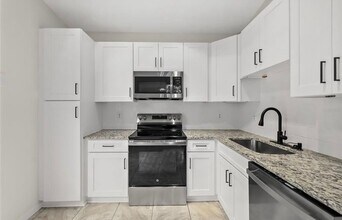 14 Forsythe Ln in Palm Coast, FL - Building Photo - Building Photo