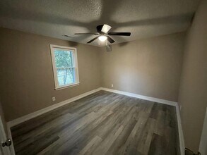 815 N Commander St in Florence, SC - Building Photo - Building Photo