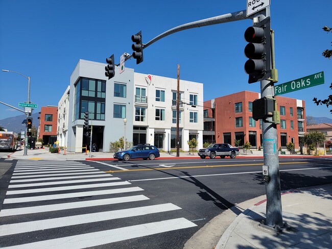 Heritage Square South in Pasadena, CA - Building Photo - Building Photo