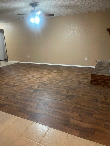 6333 Scott Ct in Watauga, TX - Foto de edificio - Building Photo