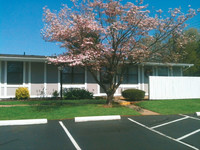 CEDARGATE APARTMENTS in Bowling Green, KY - Foto de edificio - Building Photo