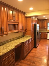 19239 W Fairview Dr in Mundelein, IL - Building Photo - Building Photo