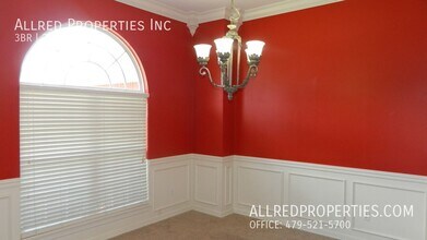 4924 Waverly Rd in Fayetteville, AR - Building Photo - Building Photo