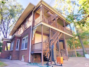 935 Forest Ave in Evanston, IL - Foto de edificio - Building Photo