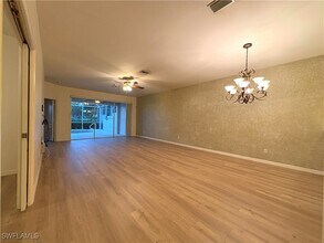 2045 Crestview Way in Naples, FL - Building Photo - Building Photo